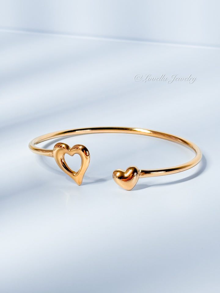 Open Heart Gold Bangle