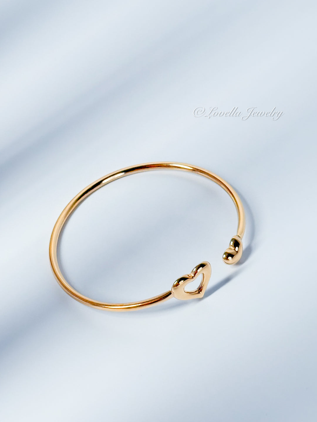Open Heart Gold Bangle