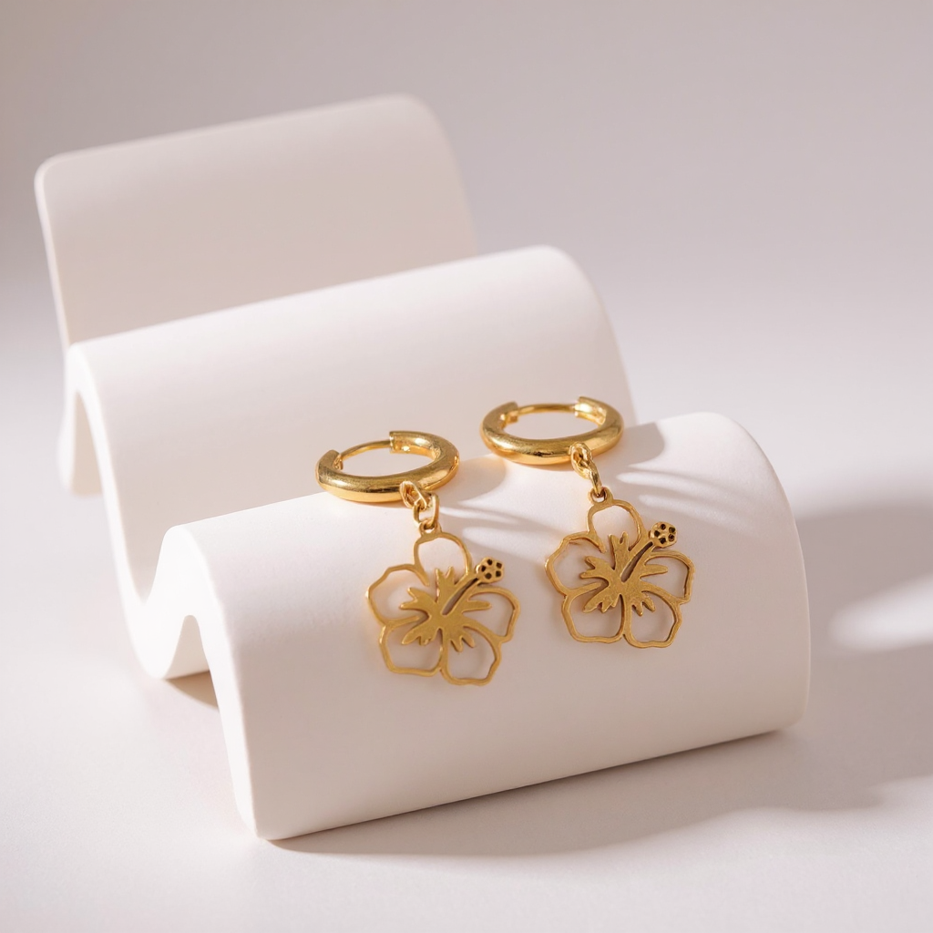 Maga Flower Hoop Earrings — Gold