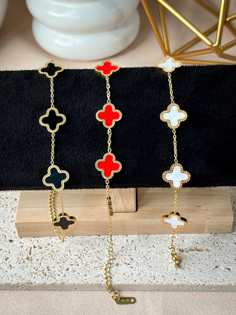 18K Gold-Plated Stainless Steel Clover Bracelet with Enamel Detail