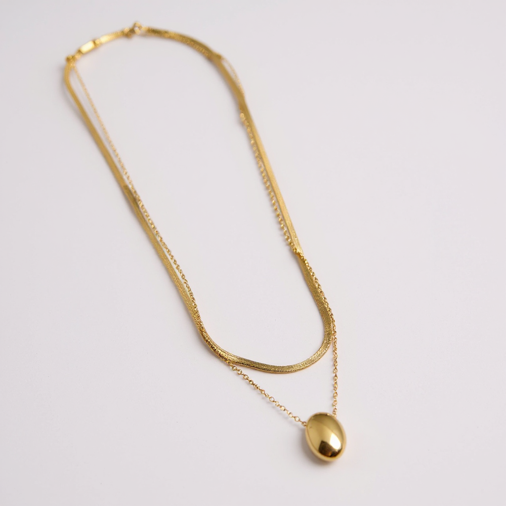 Oval Pendant Layered Necklace – Gold Stainless Steel