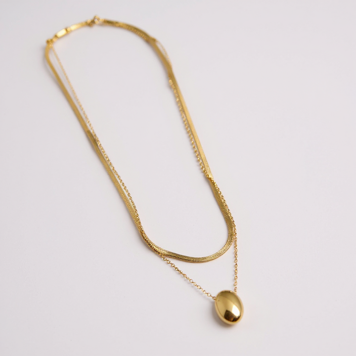 Oval Pendant Layered Necklace – Gold Stainless Steel