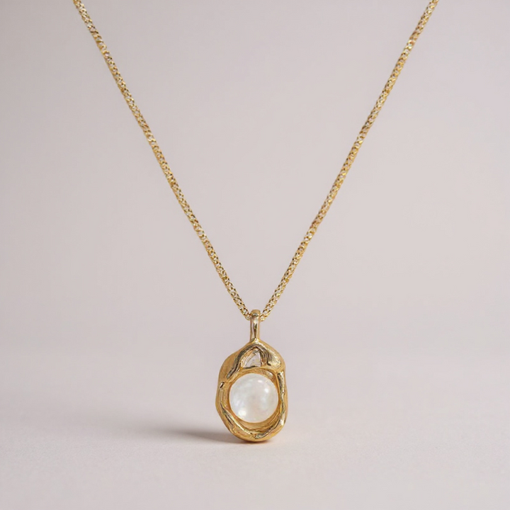 Stainless Steel Pearl Pendant Necklace