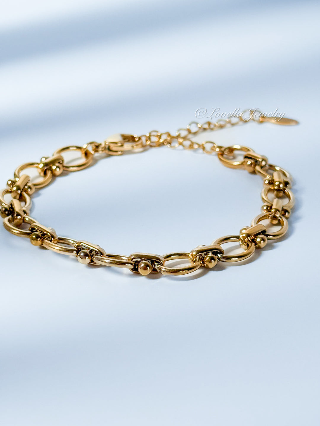 Gold Link Bracelet with Beaded Accents