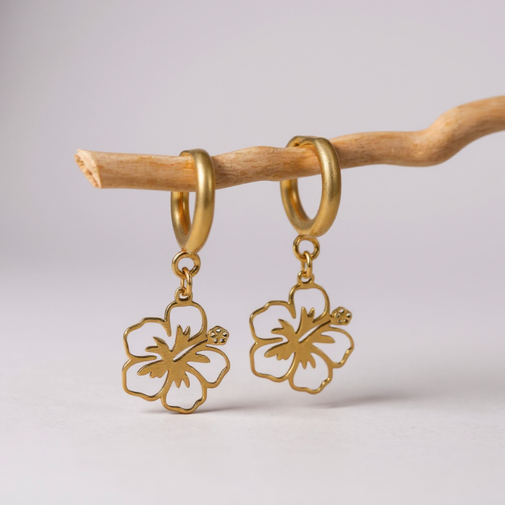 Maga Flower Hoop Earrings — Gold
