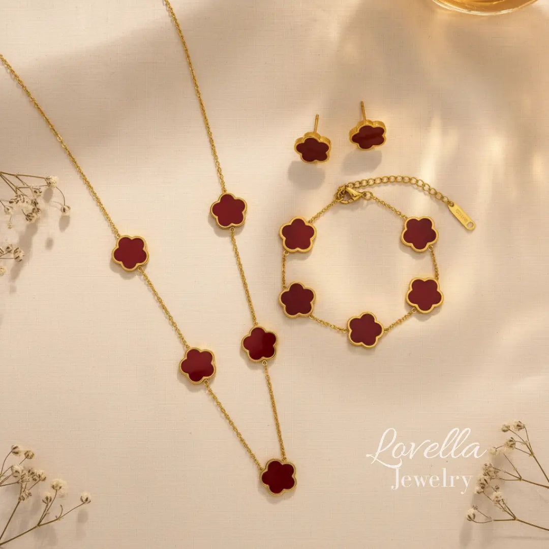 Red Clover Bracelet, Necklace & Earrings Set – 18K Gold Stainless Steel