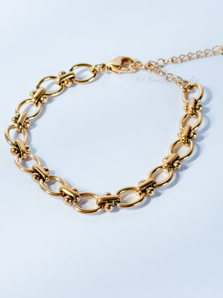 Gold Link Bracelet with Beaded Accents