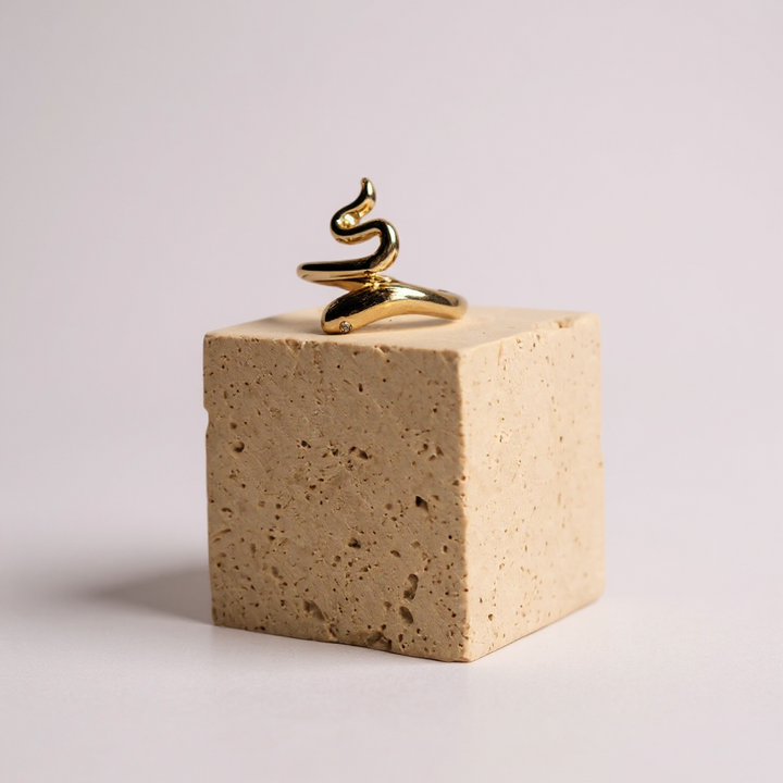 Snake Ring with Crystal Detail – Gold