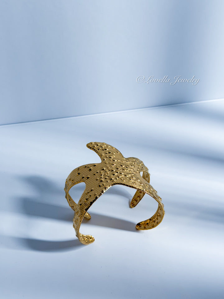 Starfish Gold Cuff Bracelet