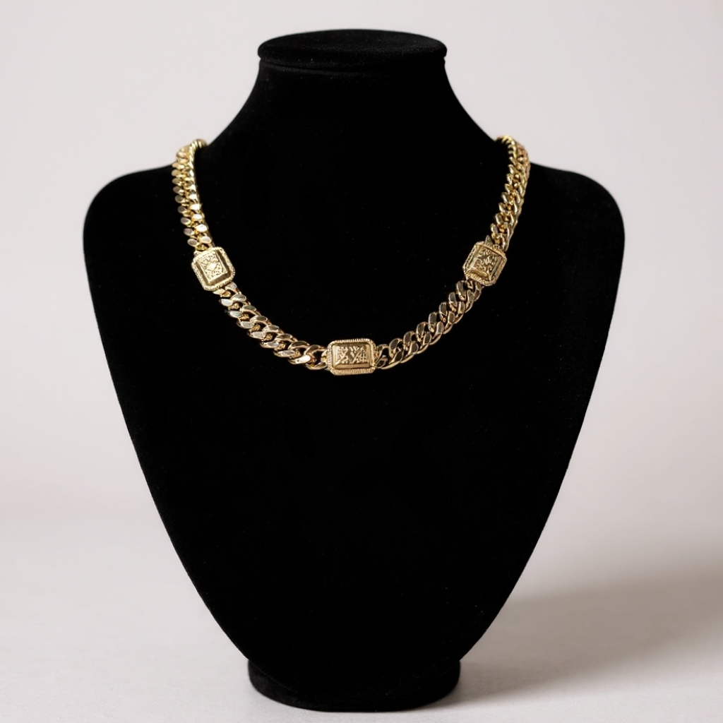 Chunky Chain Necklace with Square Accents – Gold