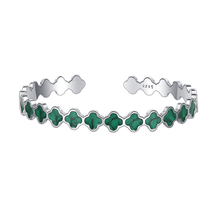 Pulsera de plata de ley con esmalte de trébol verde