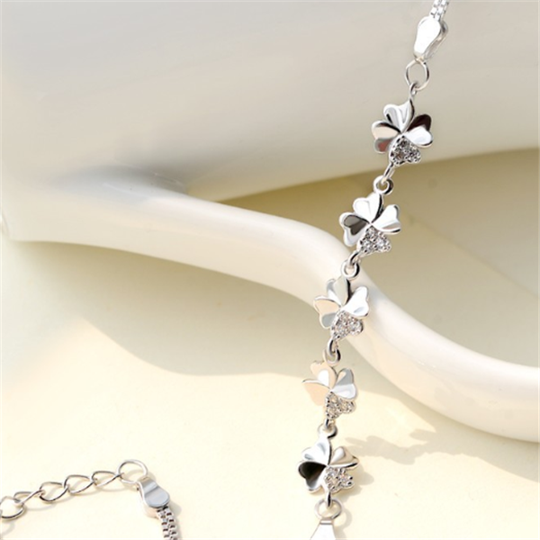 Silver Four-leaf clover bracelet